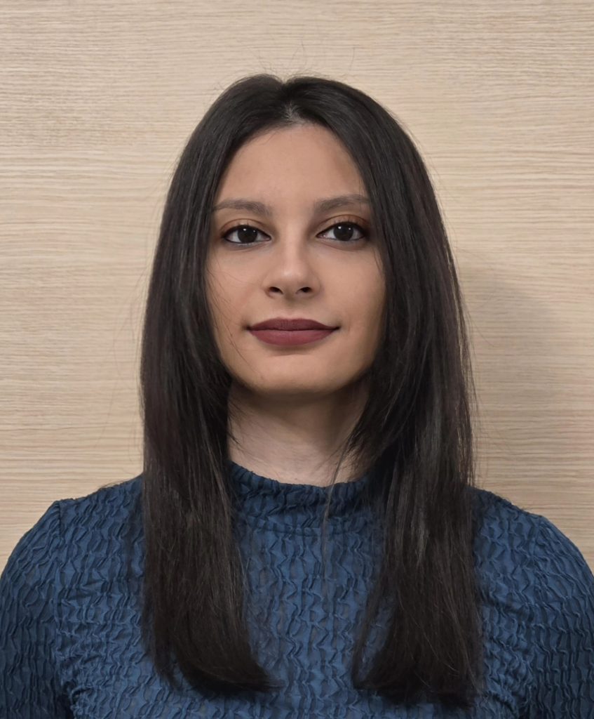 Kallisti - Web & Graphic Designer.